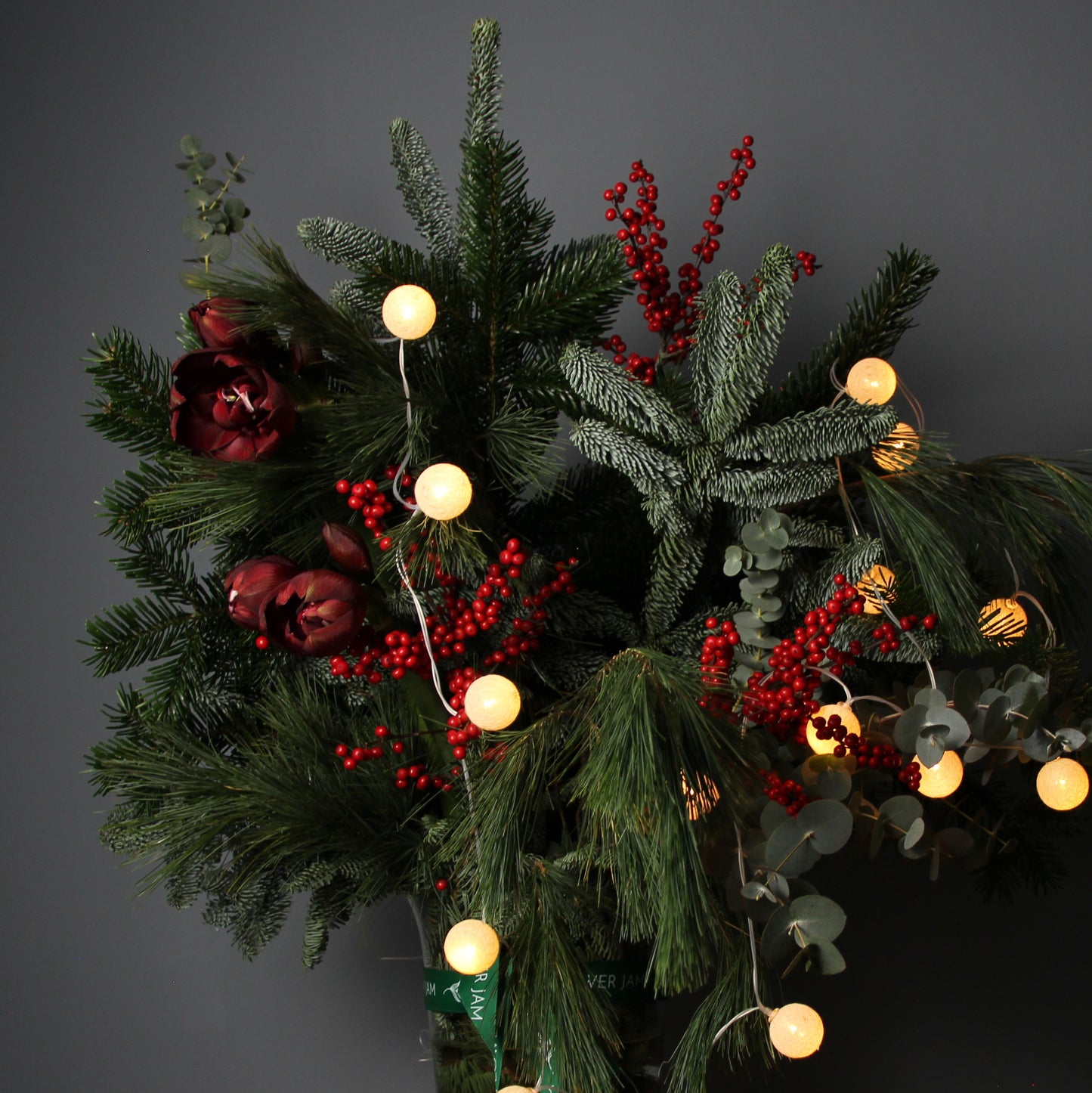 Consegna fiori per natale a Genova