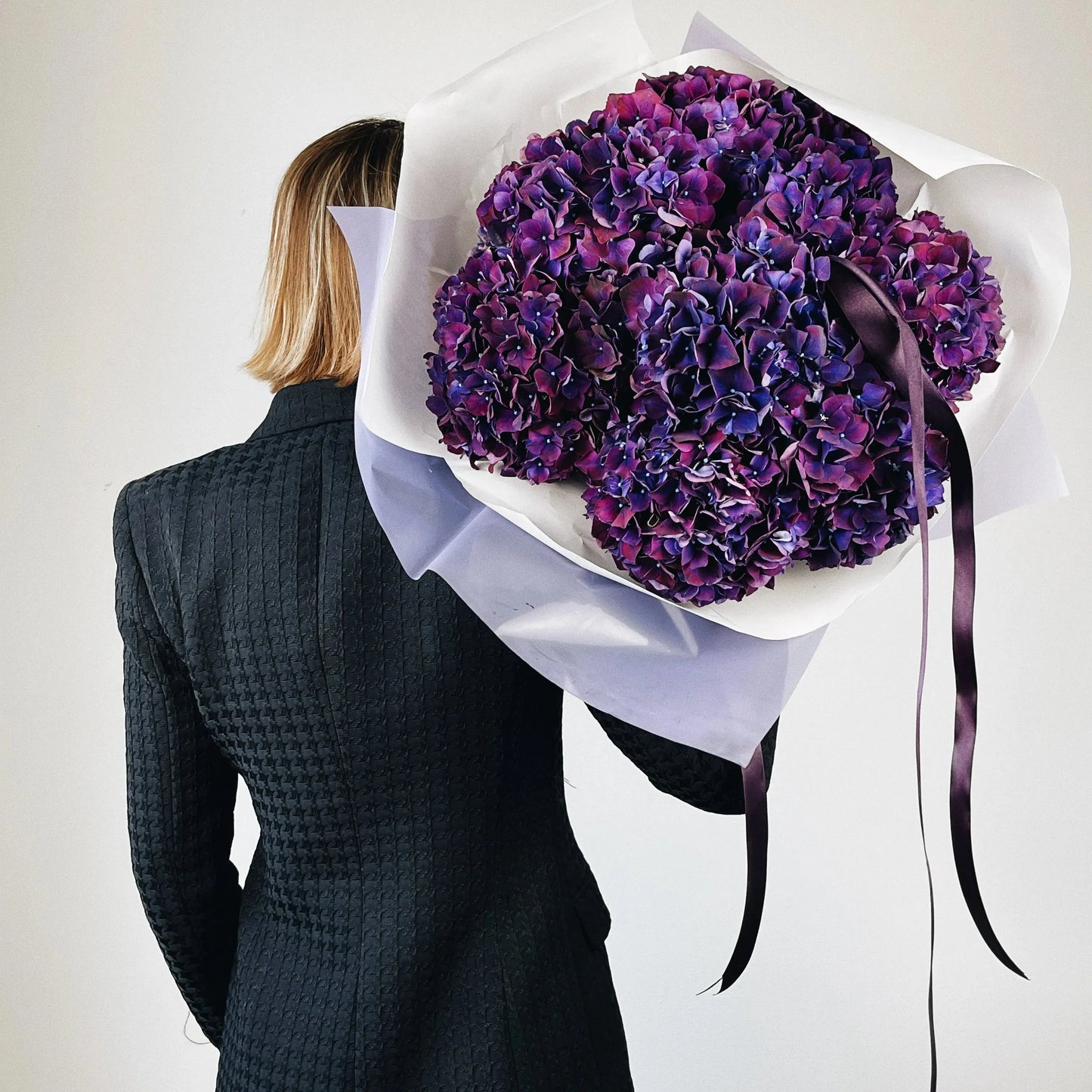 flower delivery Genoa Liguria French Riviera