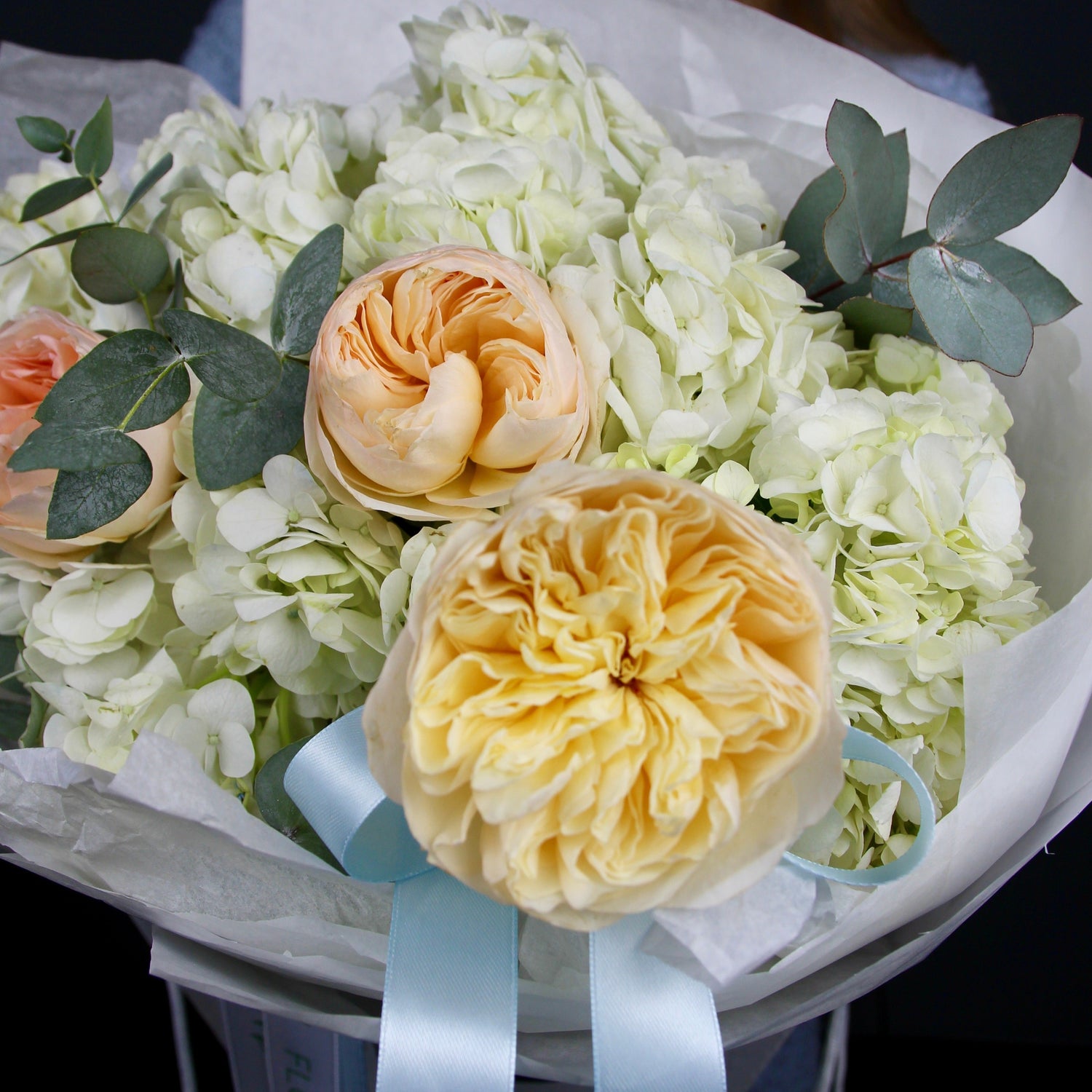 flowers delivery in genova Bouquet of Flowers