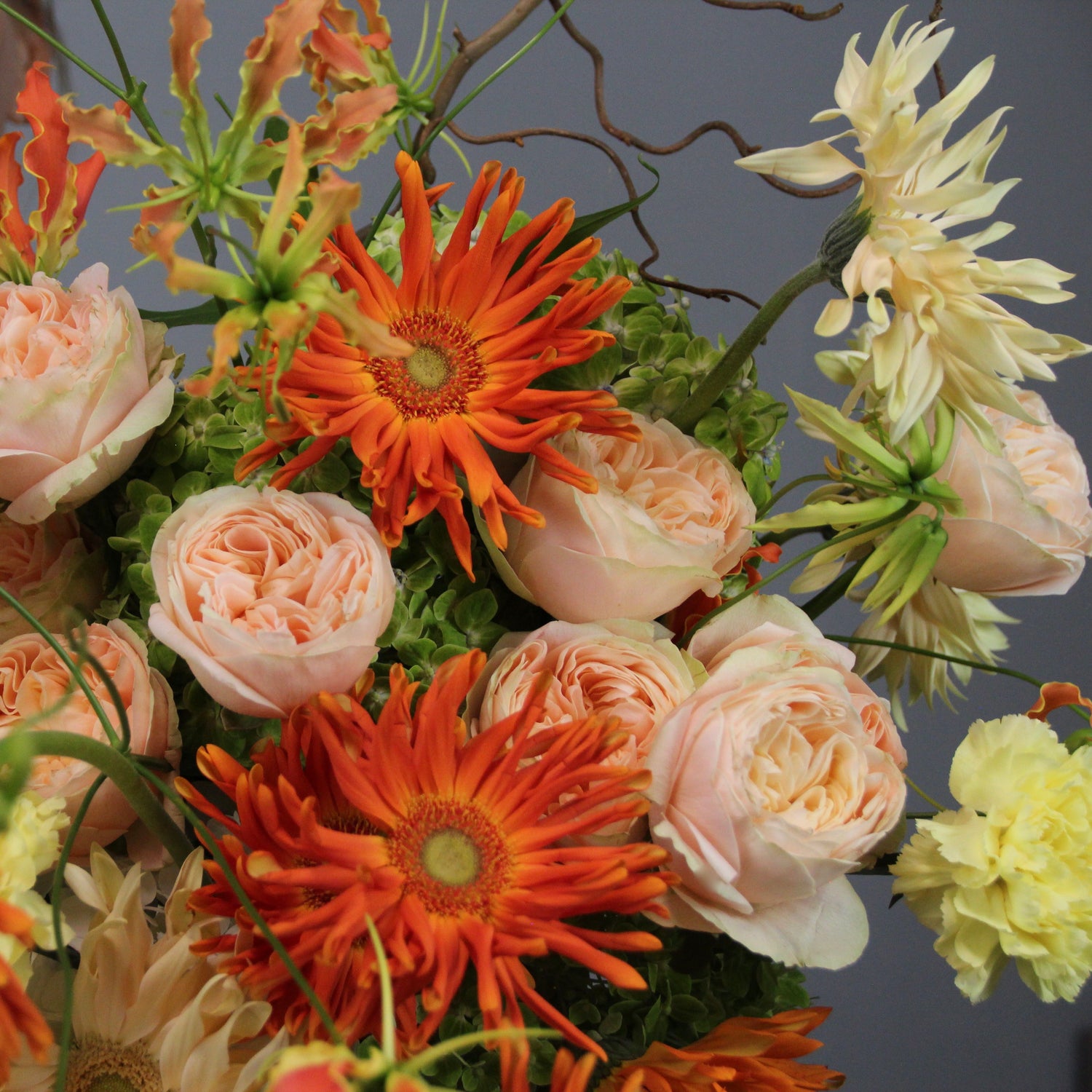 big bouquet delivery genova portoino Bouquet of Flowers