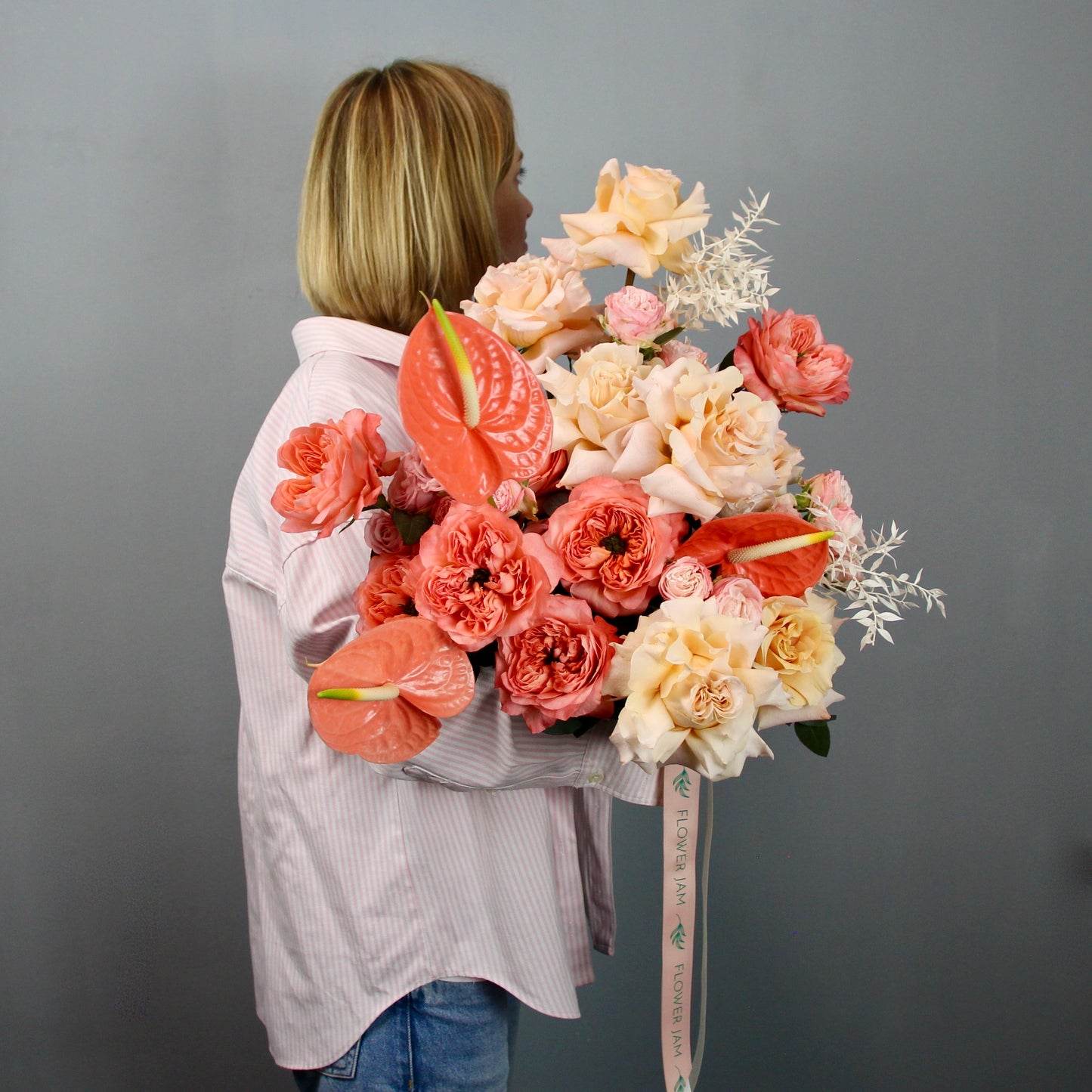 bouquet of roses delivery genova portofino