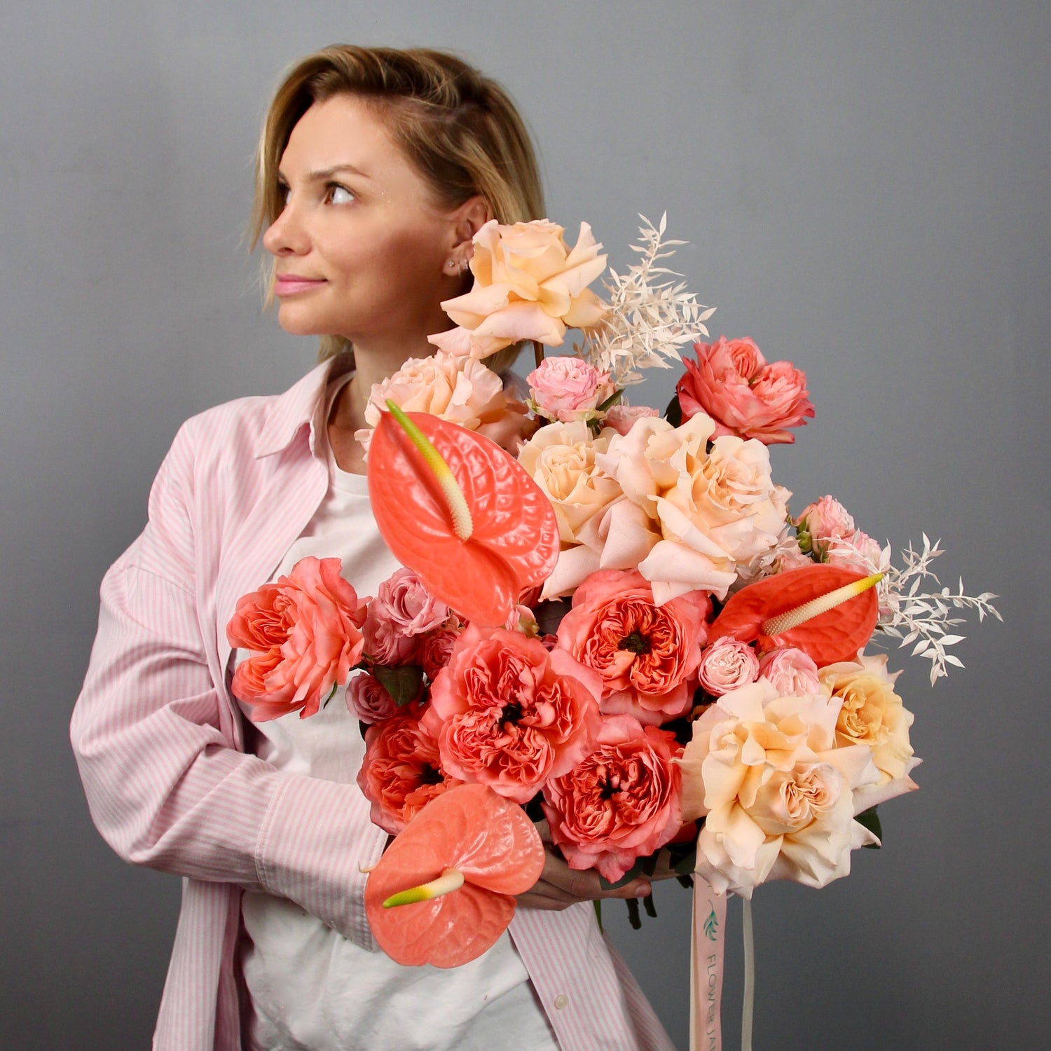 pink flowers delivery in genoa