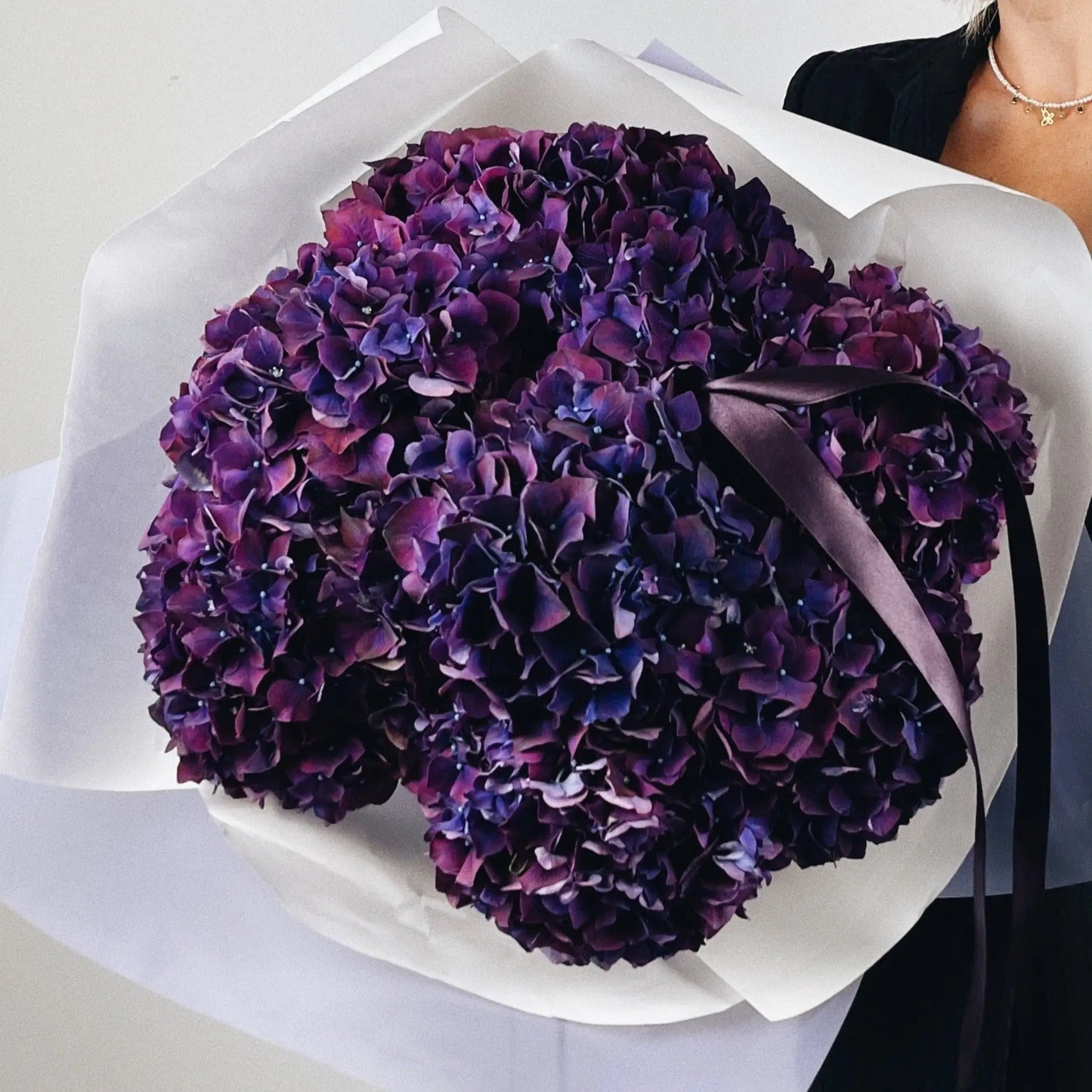 bouquet of purple hortencia