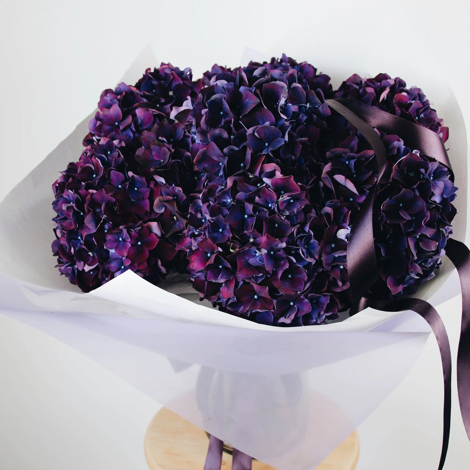 hydrangea bouquet in Genoa  Flowers