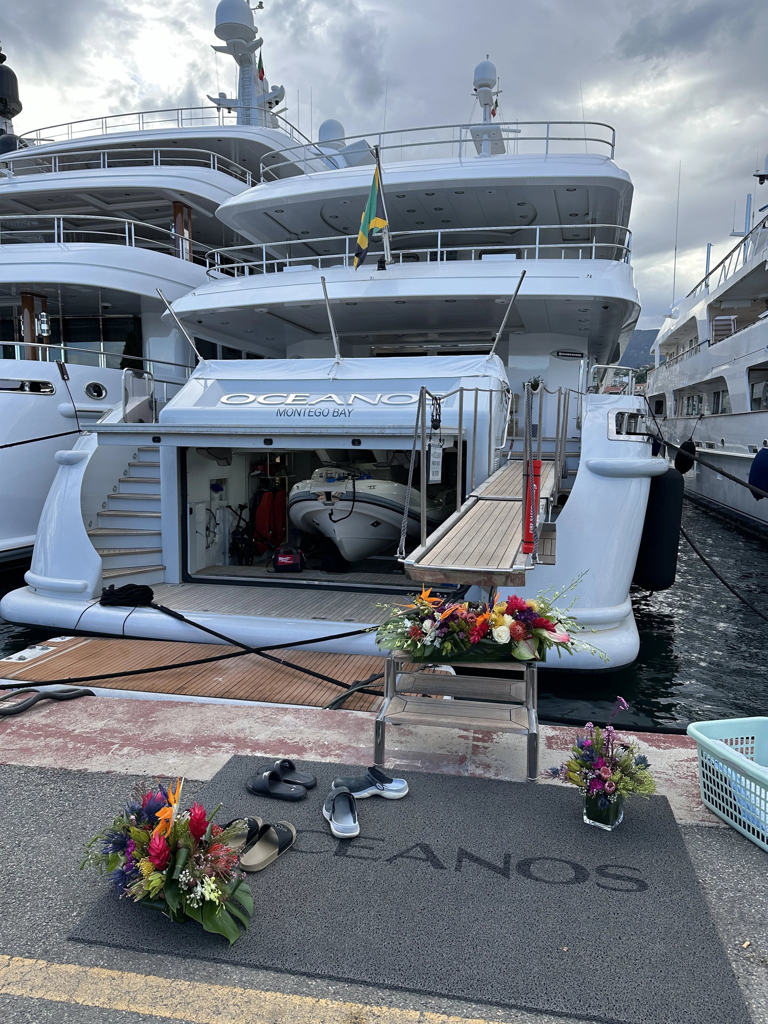 Flowers on the genova dock