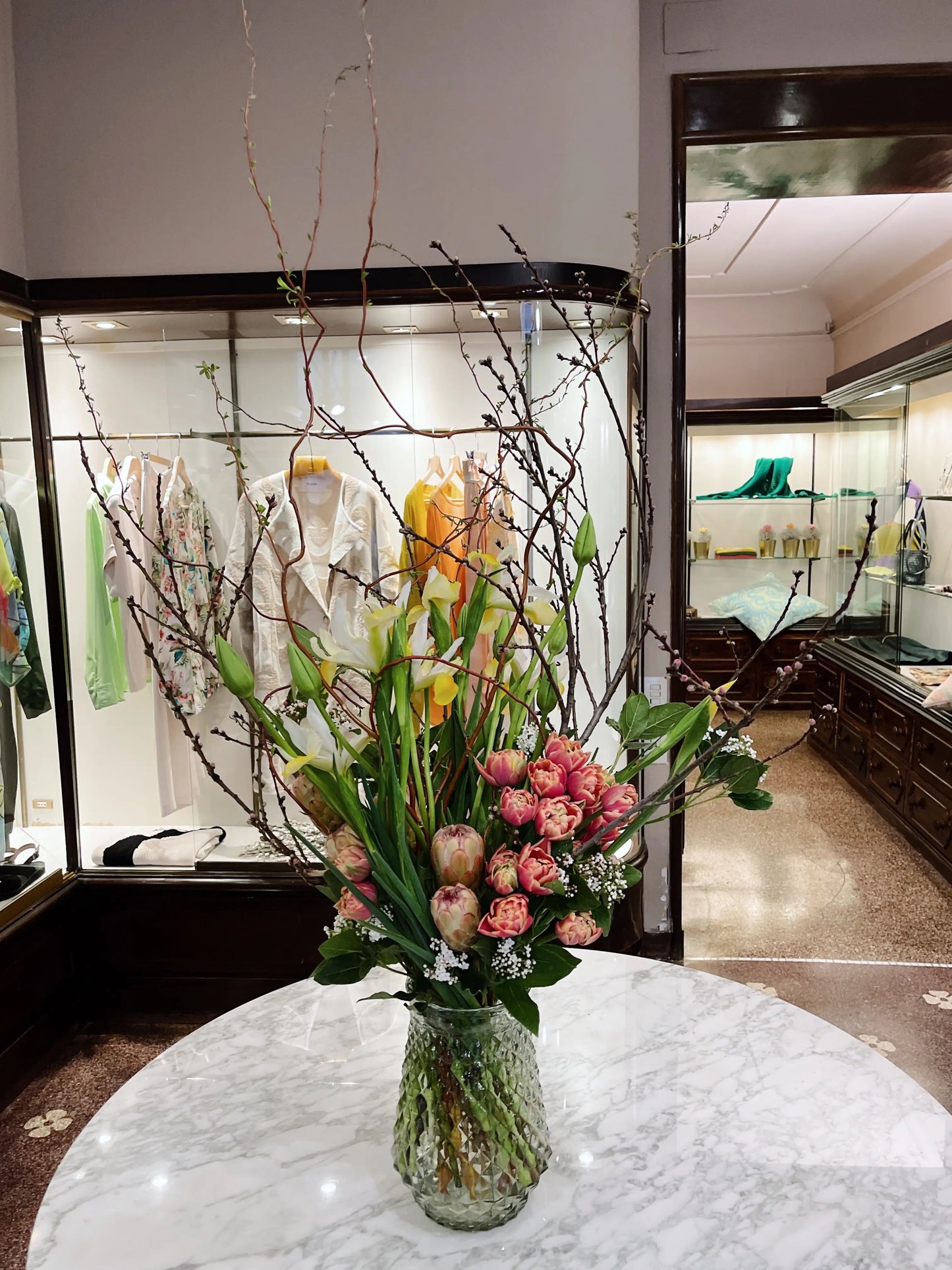 wedding in Genoa florist portofino interior flowers