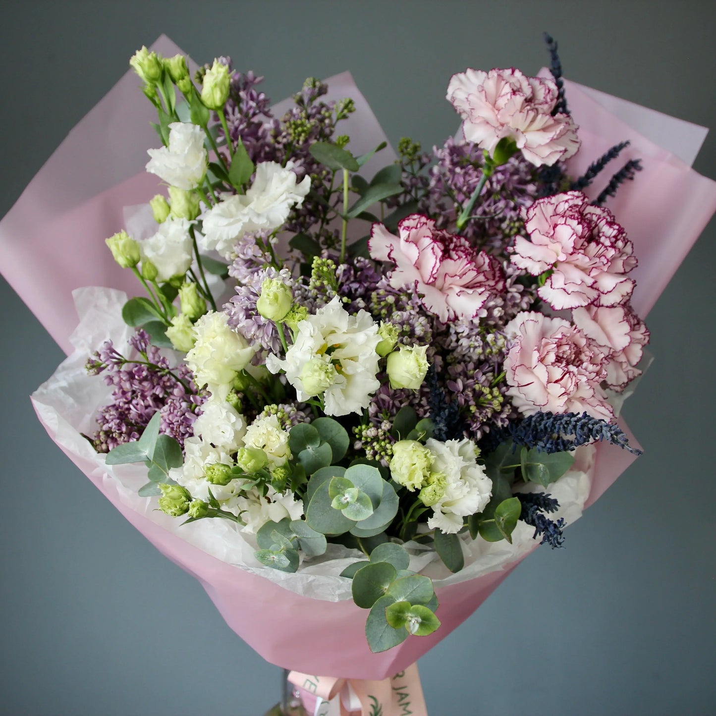 syringa lisianthus flower bouquet