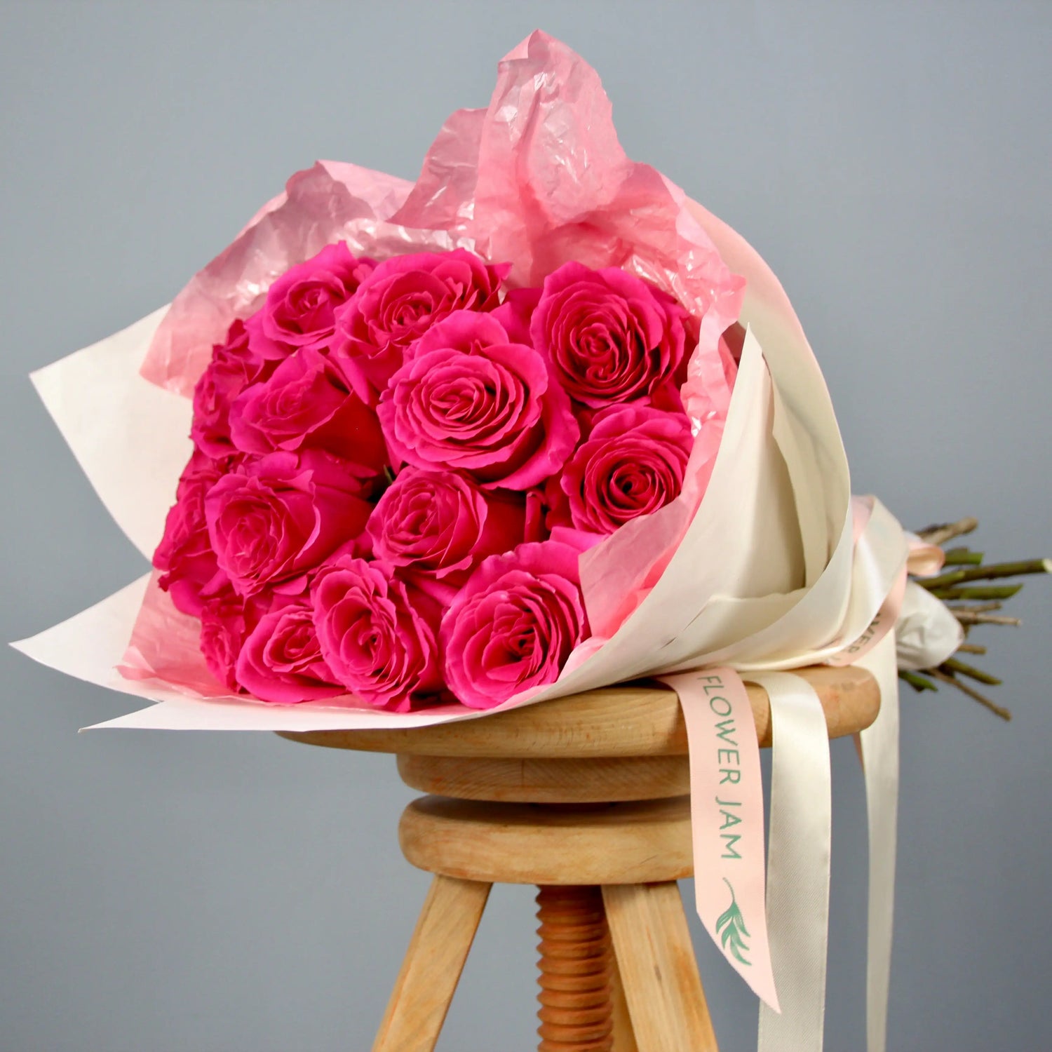 bouquet of pink roses