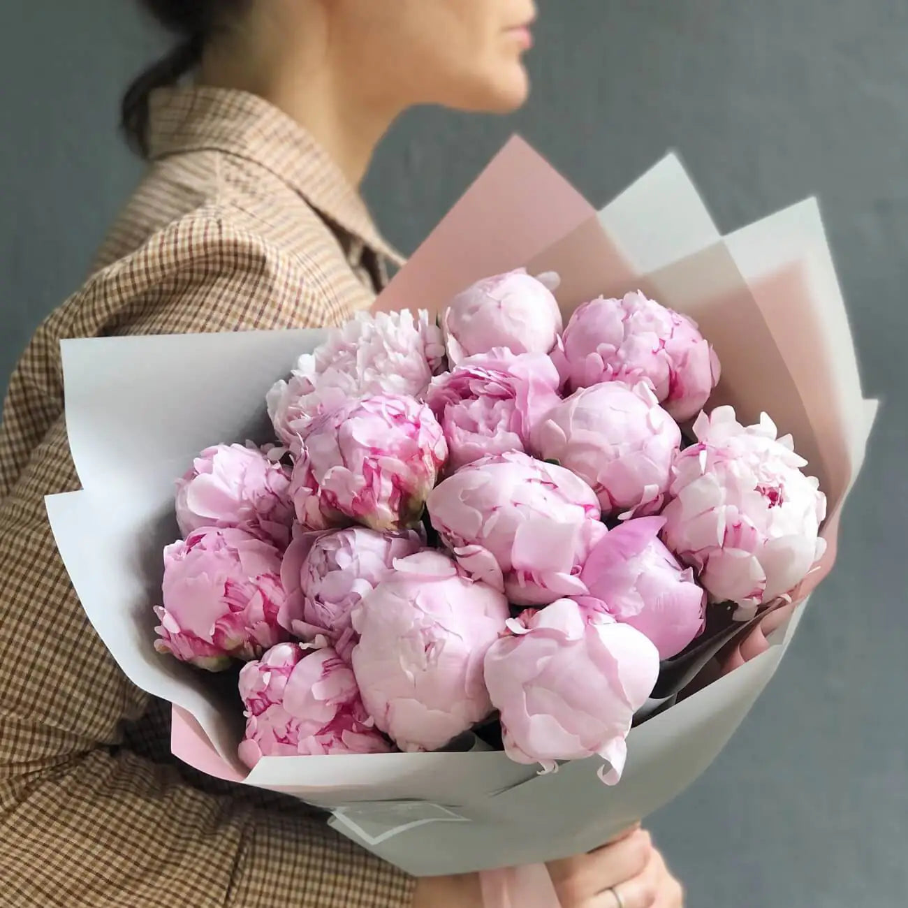 bouquet of pink peonies sarah bernardt