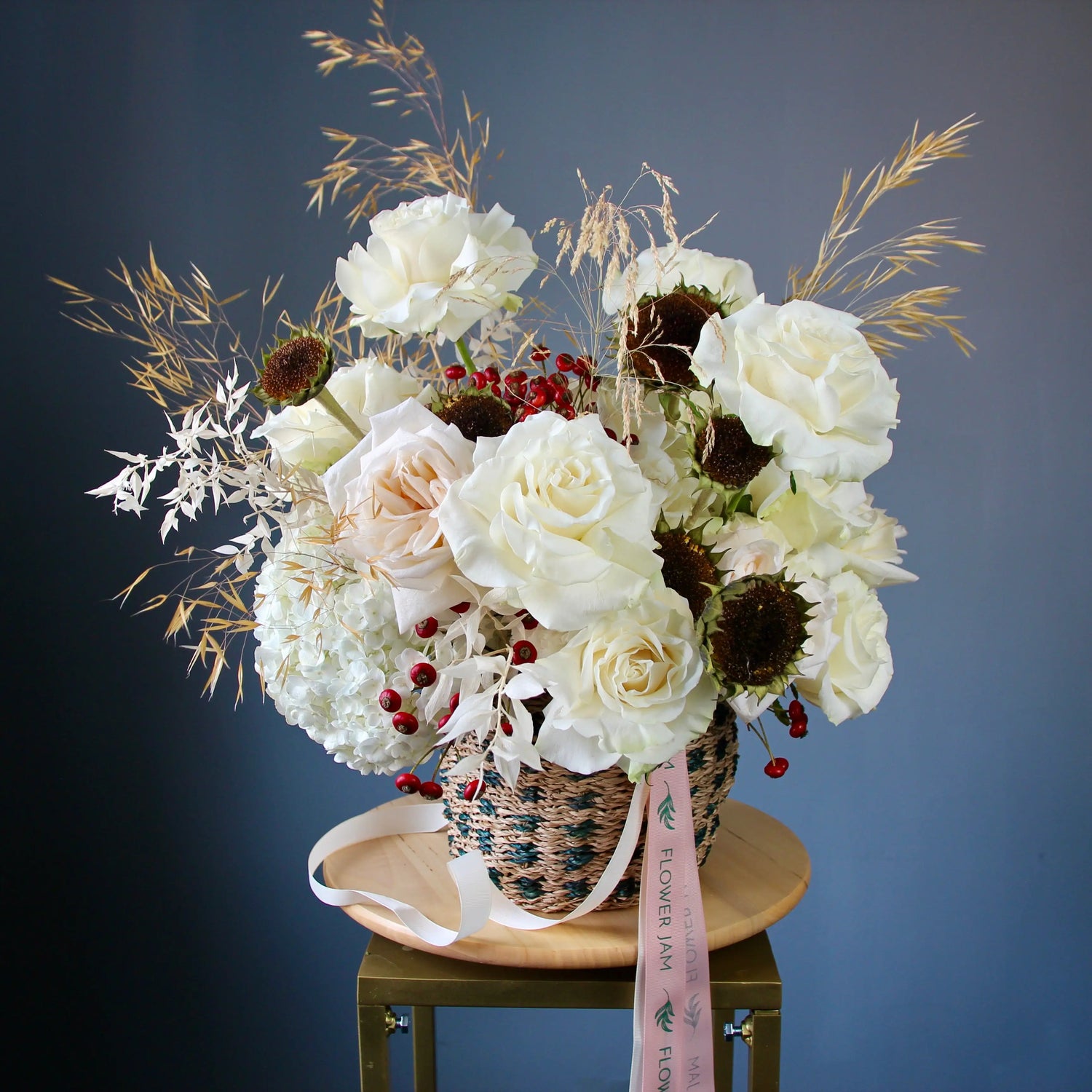 rose bianchi consegna a genova FLOWERS IN A BOX