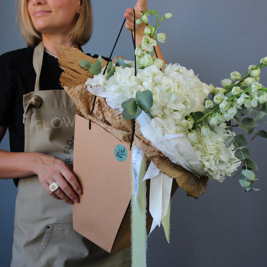 bouquet of white flowers