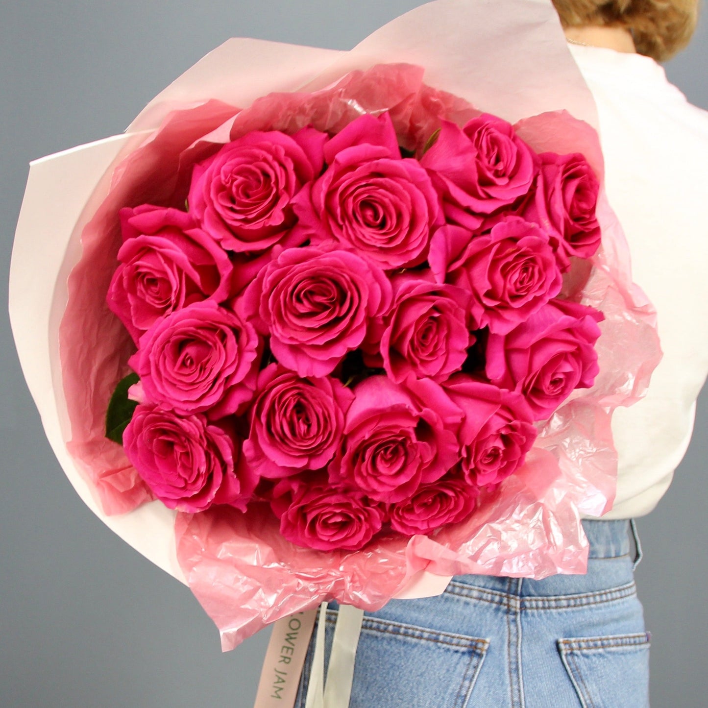 roses delivery in Genoa Portofino 