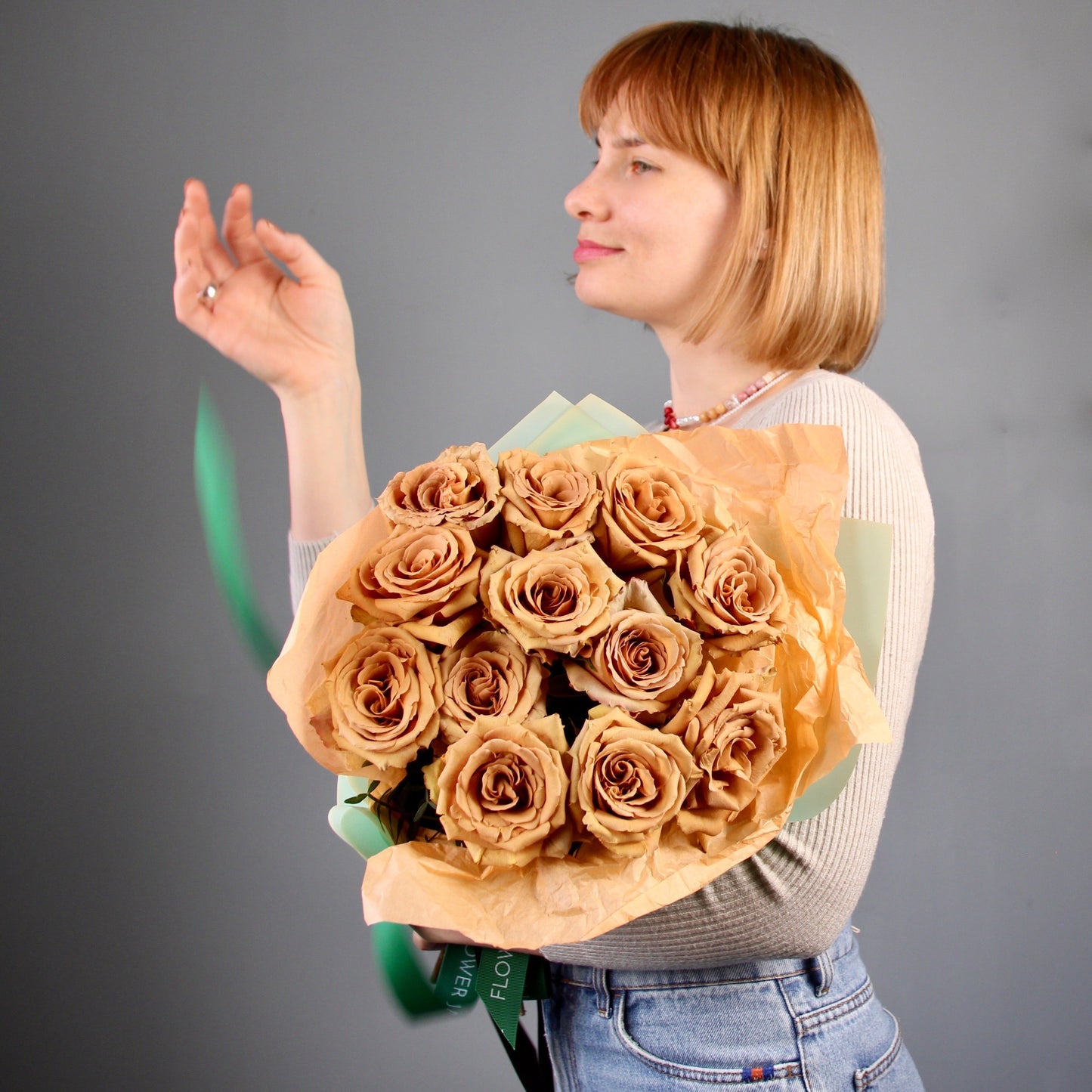 roses toffee delivery in Genoa bouquet of roses