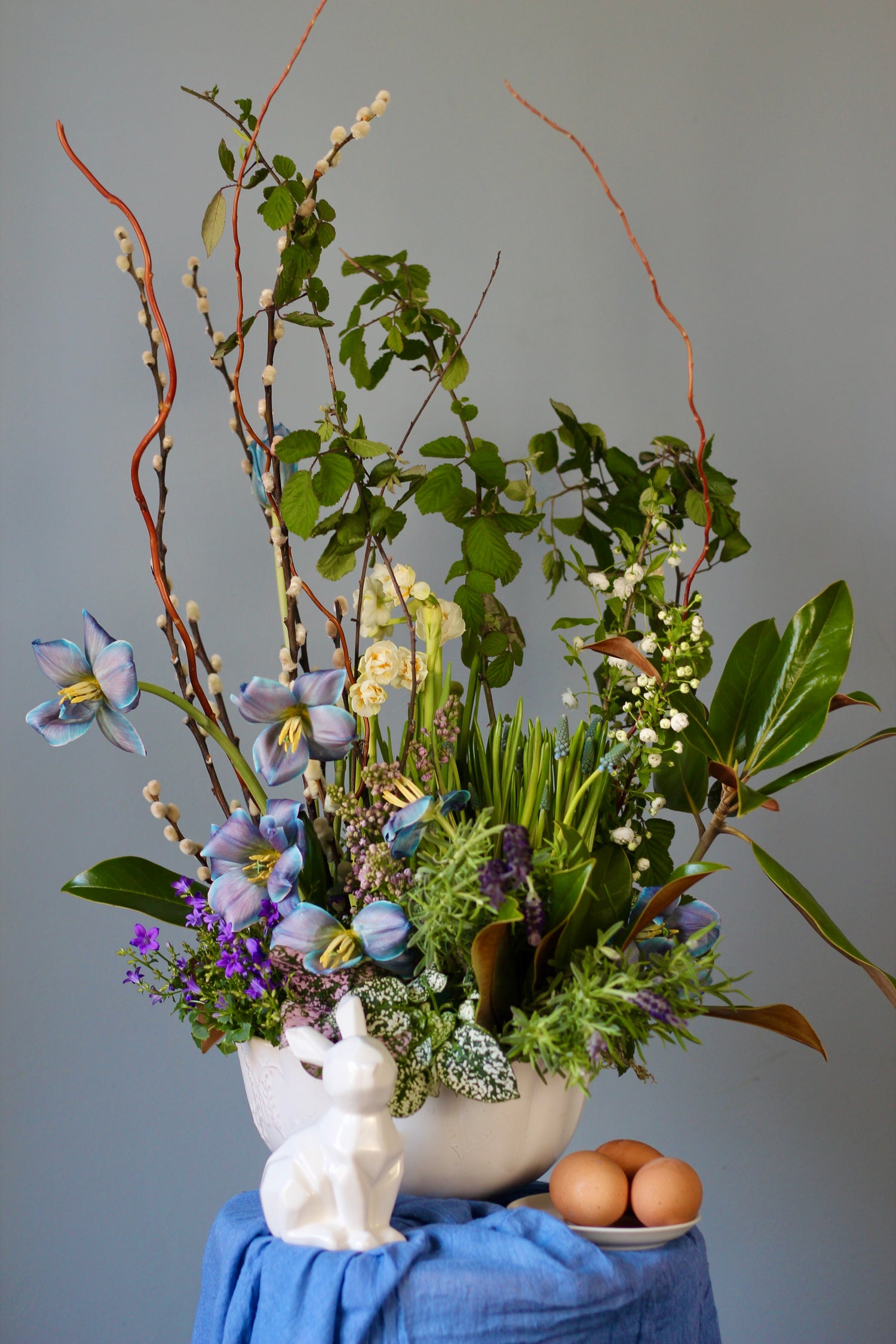 send flowers Genoa Flower Composition