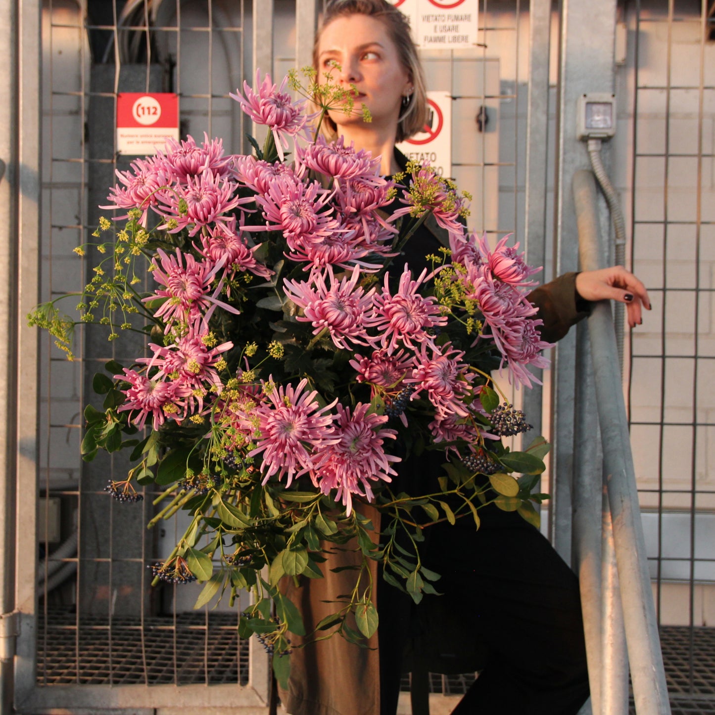 Flower delivery in Genoa, local flower store