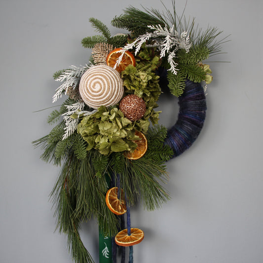 christmas wreath in genoa product_type