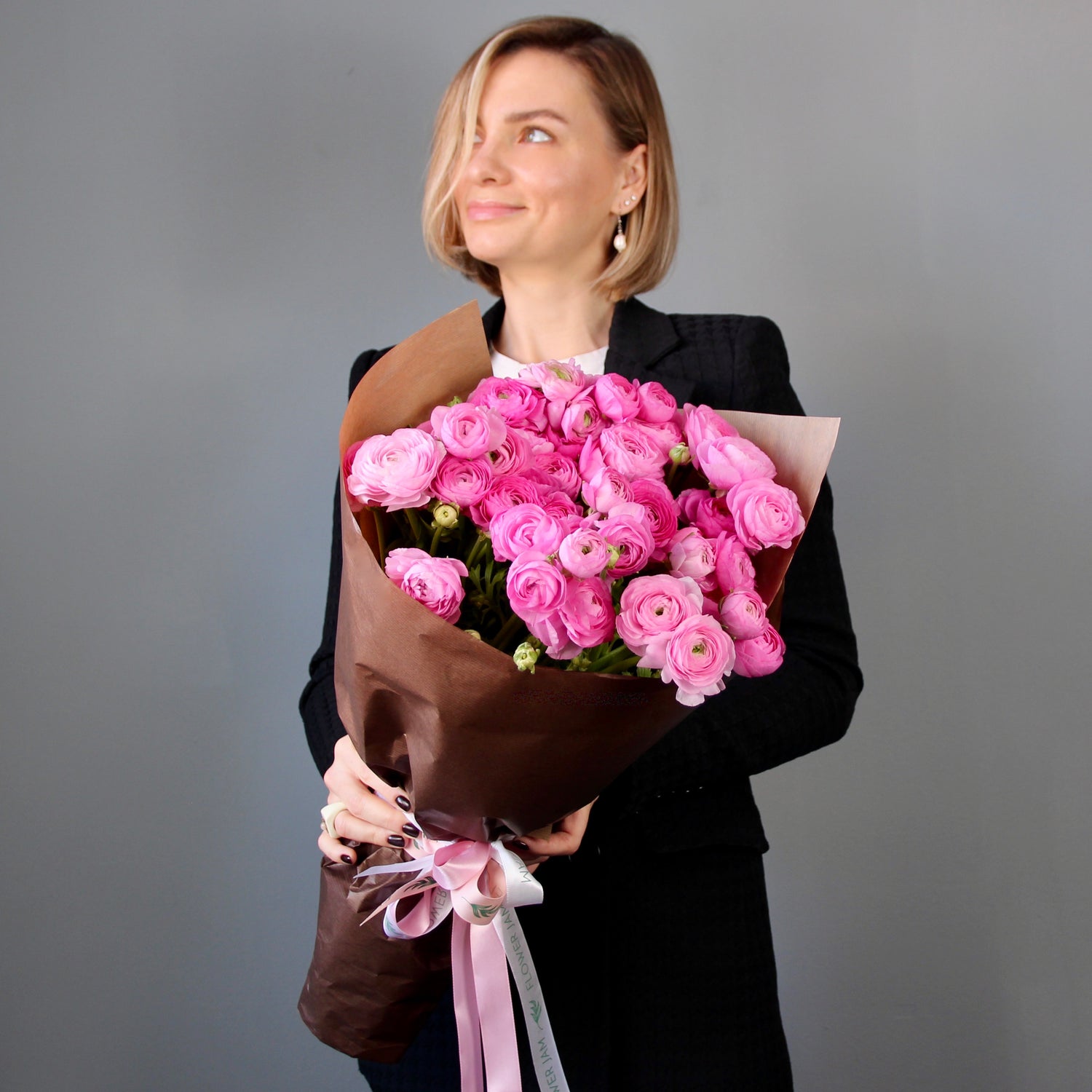 pink ranunculus in Genoa delivery  Flowers