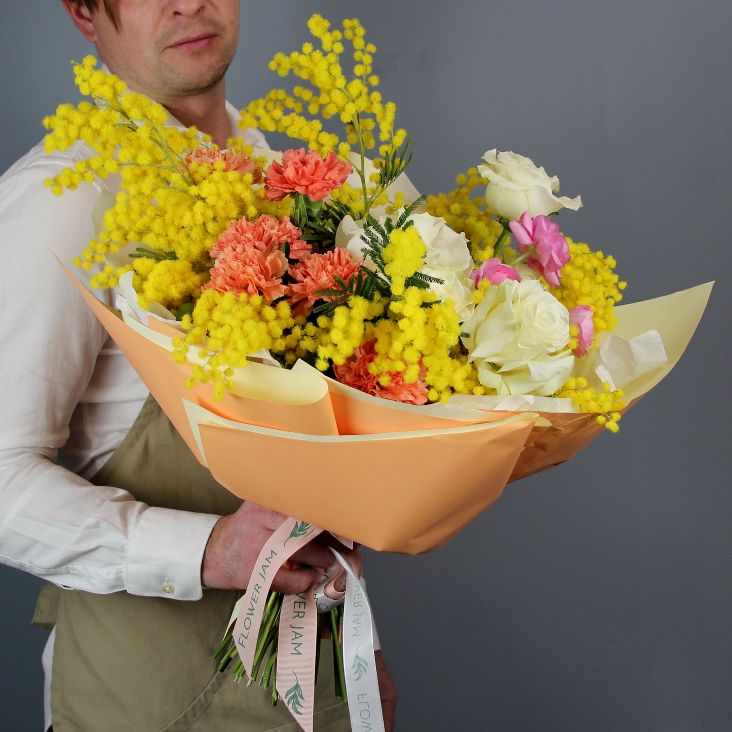 Mimosa bouquet 